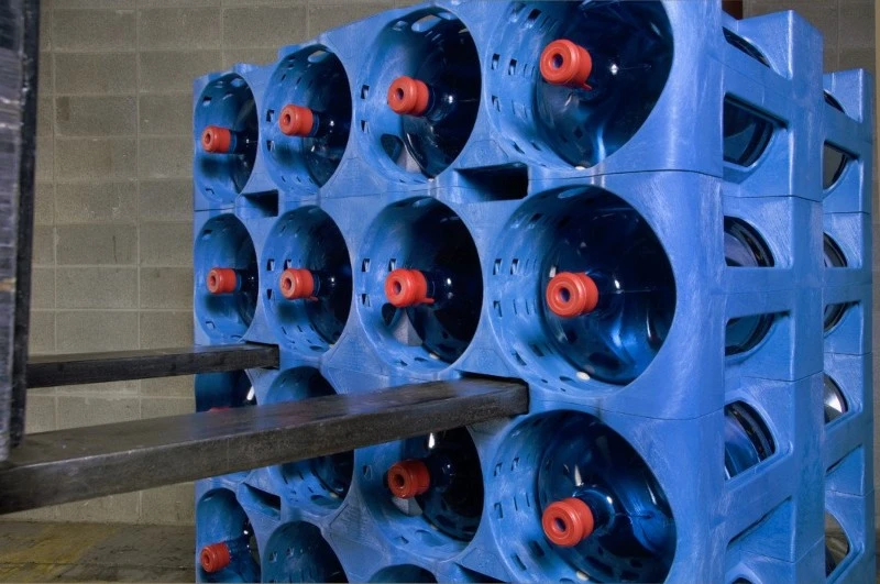 2-pocket-modular-rack-with-water-bottles-stacked-usage 2-pocket-modular-rack-with-water-bottles-stacked-usage